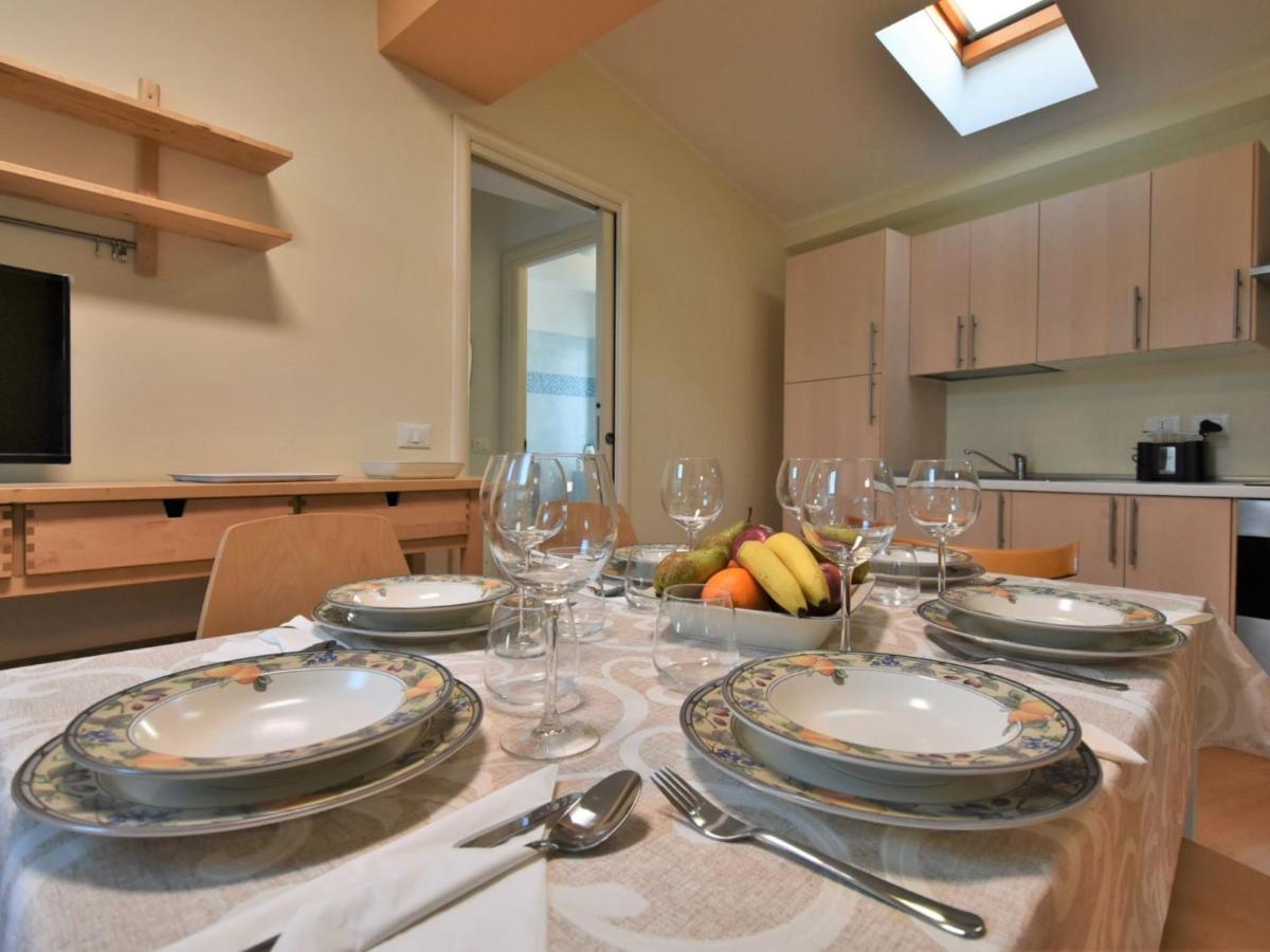 Apartment Duomo Mansarda By Interhome Iseo Dış mekan fotoğraf
